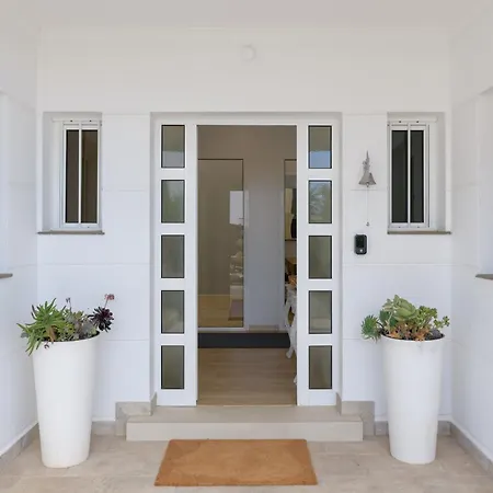 Idaira, Luxury & Views 木屋