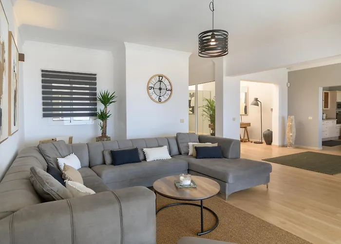 Idaira, Luxury & Views Alpstuga *