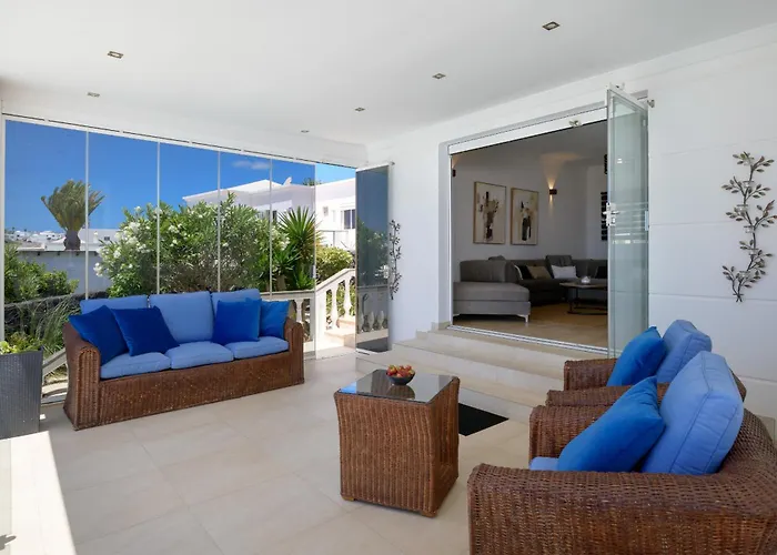 木屋 Idaira, Luxury & Views *